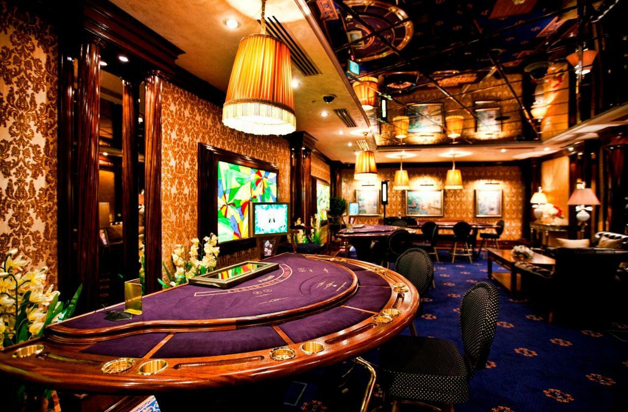 Ptghni Multi Grand Pharaon Hotel מראה חיצוני תמונה