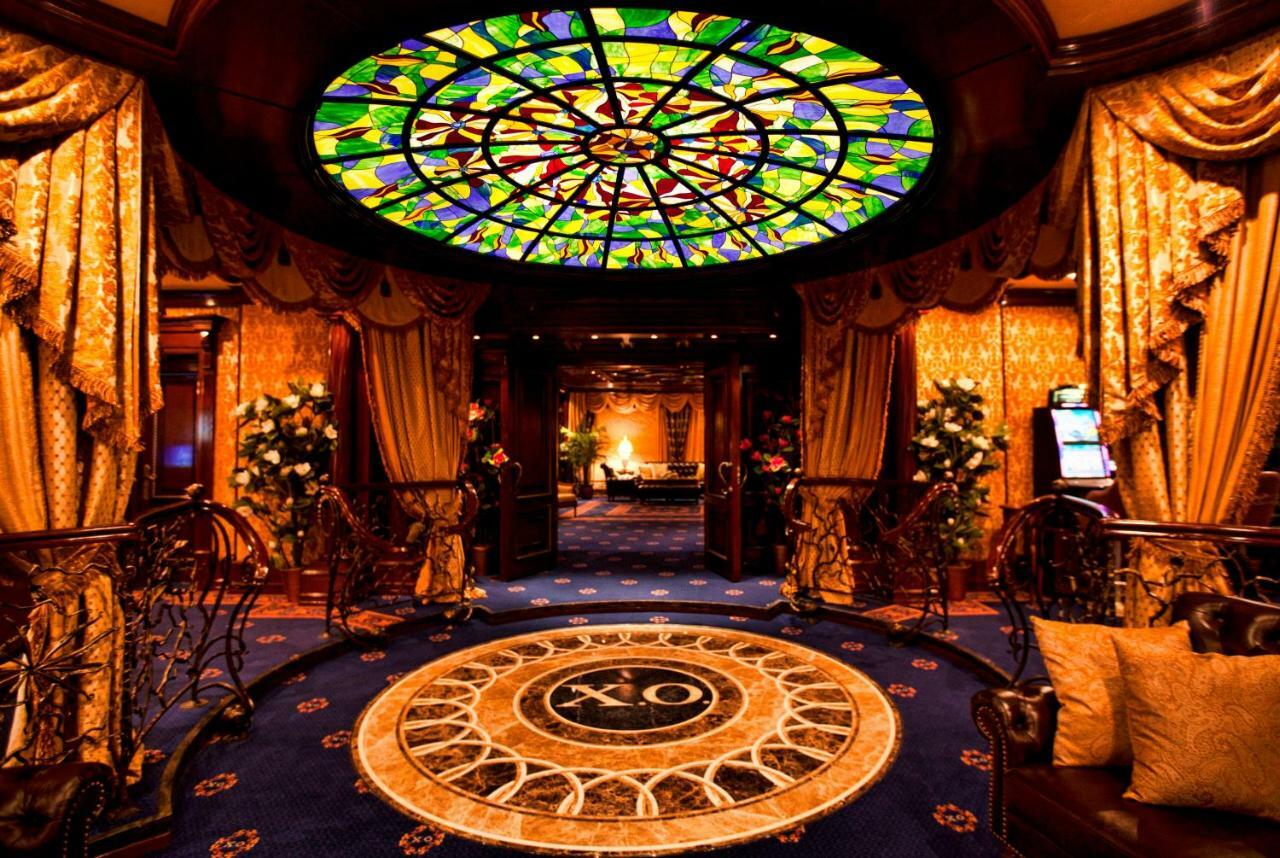 Ptghni Multi Grand Pharaon Hotel מראה חיצוני תמונה