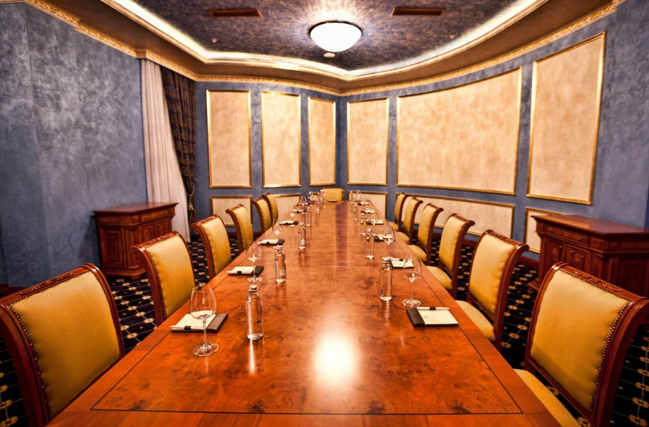 Ptghni Multi Grand Pharaon Hotel מראה חיצוני תמונה