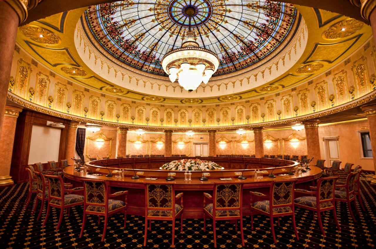 Ptghni Multi Grand Pharaon Hotel מראה חיצוני תמונה